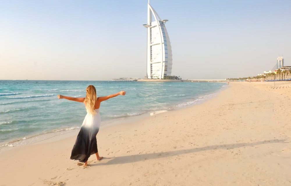 a-woman-on-beach-in-Dubai-1-1000x640